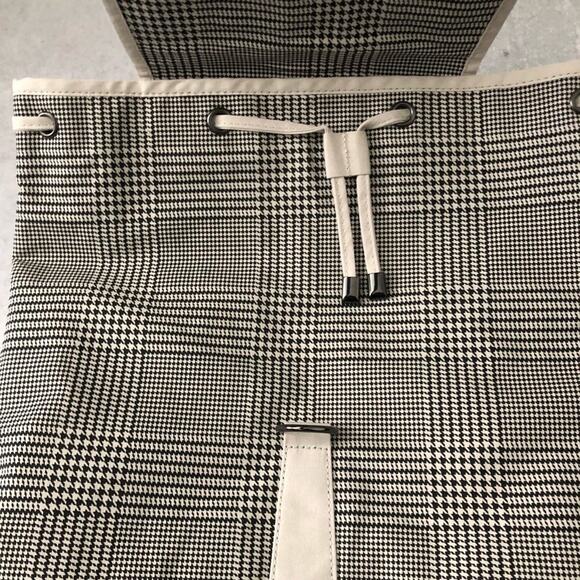 Lulu Dharma Frasier Drawstring Plaid Backpack NEW main image 2